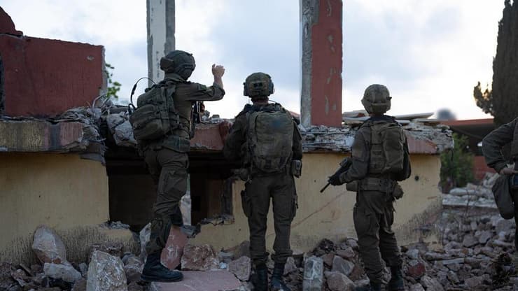 חיילי צה"ל בדרום לבנון (צילום: דובר צה"ל) תיעוד מפעילות חטיבת גבעתי בדרום לבנון