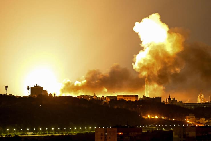 צילום: Eugene KOTENKO / AFP מתקפה של רוסיה על קייב אוקראינה