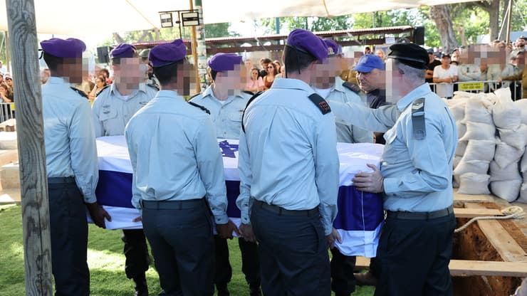 צילום: יריב כץ סרן ד"ר אורי יוסף סילבסטר ז"ל מובא למנוחות