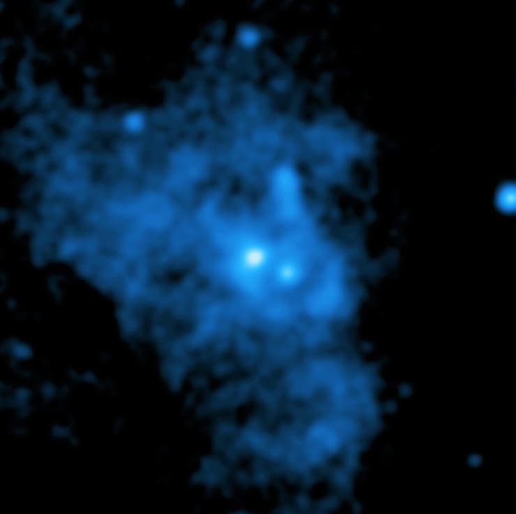 תצפית של טלסקופ החלל צ'נדרה של נאס"א (צילום: NASA/CXC/Northwestern Univ./M. Gorski/ESO/NAOJ/NRAO/ALMA/SAO/K. Arcand and P. Edmonds) תצפית של טלסקופ החלל צ'נדרה של נאס"א