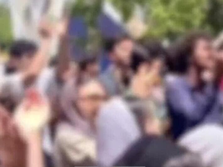 הפגנות התלמידים מתוך התיעוד שפורסם באיראן אינטרנשיונל הפגנות תלמידים ברחבי איראן