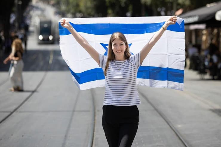 "לא הבינו למה אני הולכת לישראל". אנה סוזט פפרמן (צילום: אלכס קולומויסקי) אנה סוזט פפרמן בירושלים
