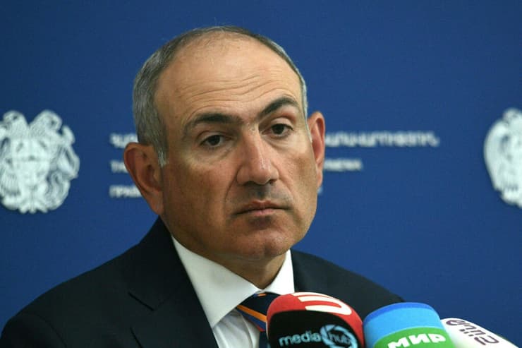 ראש הממשלה פשניאן. הכפיל את התמ"ג, מואשם בביסוס משטר סמכותני (צילום:KAREN MINASYAN / AFP) ראש ממשלת ארמניה ניקול פשניאן