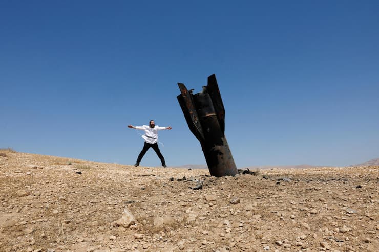 טיל איראני שפגע ביריחו (צילום: REUTERS/Ammar Awad) פגיעה ישירה באזור יריחו