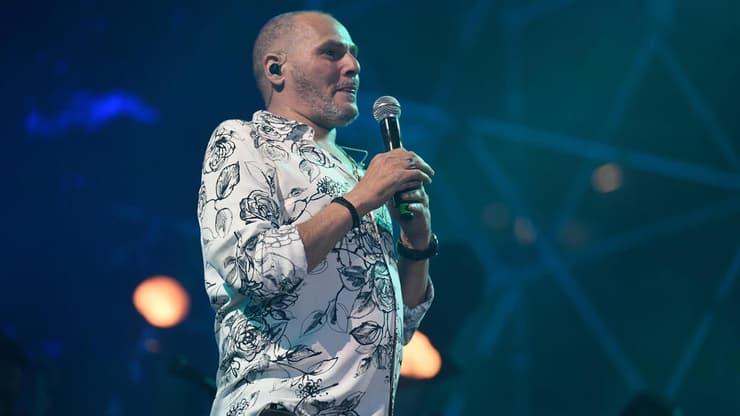 ישי לוי ז"ל (צילום: יאיר שגיא) ישי לוי ז"ל בהופעה