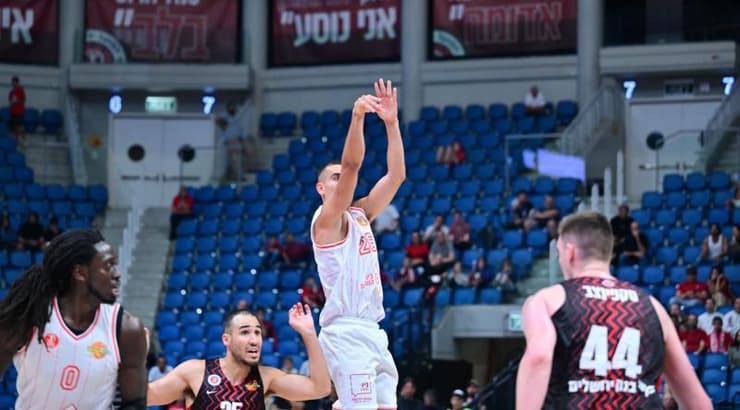 ים מדר צולף עוד שלשה (חגי מיכאלי) ים מדר צולף עוד שלשה