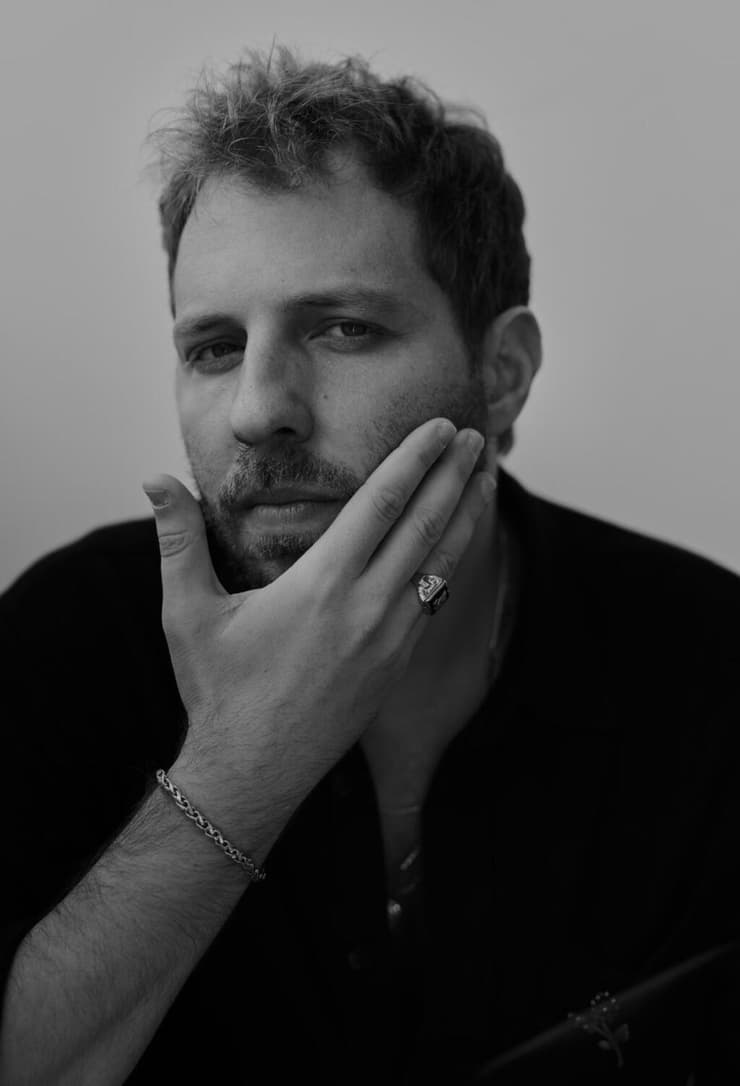 בן אדם. נגעל ממצ'ואיזם (צילום: זוהר שטרית) בן אדם