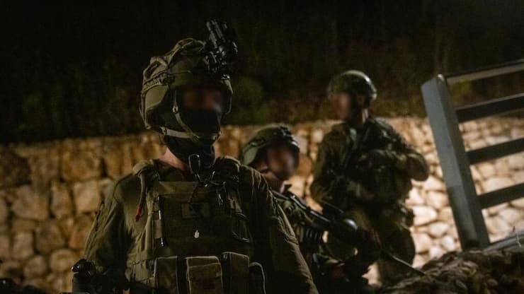 כוח צה"ל בדרום לבנון (צילום: דובר צה"ל ) אמברגו 18:00 תיעוד פעילותצוות הקרב החטיבתי 7 וחטיבת אגוז בדרום לבנון