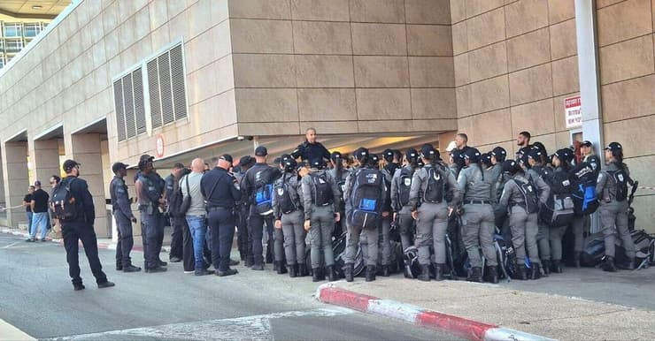היערכות המשטרה לקראת מצעד הגאווה בתל אביב 2026 (צילום: מוטי קמחי) מצעד הגאווה בתל אביב 2026