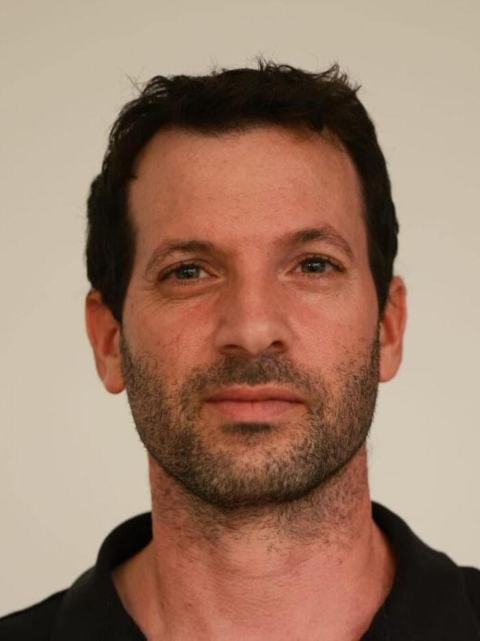 ד"ר אלחנן קוינט, רופא כירורג, מחוז דרום מכבי שירותי בריאות