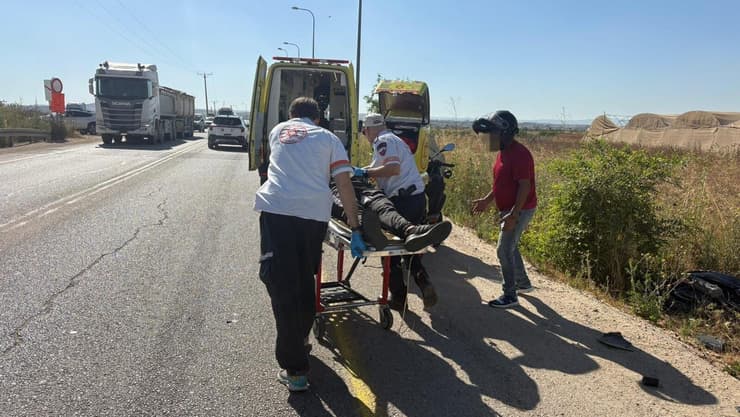זירת התאונה בכביש 4613