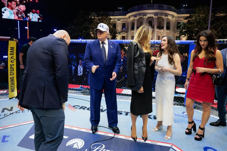 צילום: Evan Vucci/Pool Photo via AP UFC בבית הלבן
