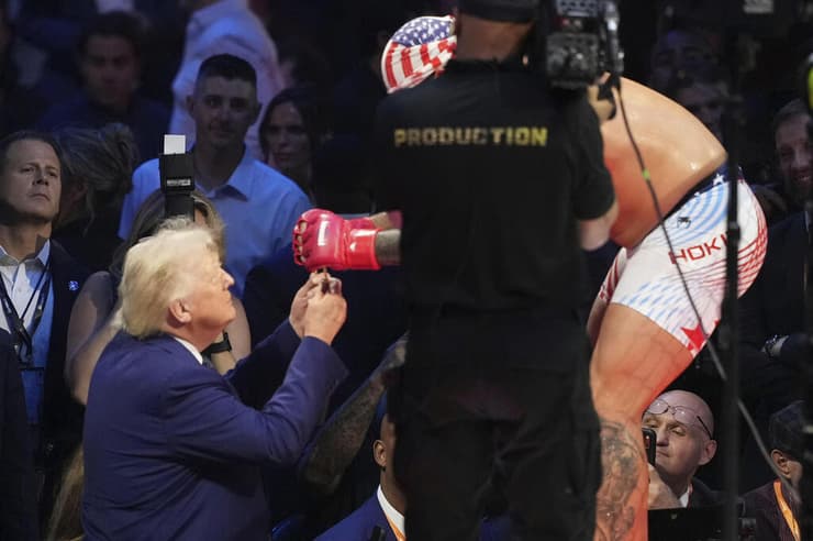 אירוע UFC ב הבית הלבן בהשתתפות נשיא ארה"ב טראמפ