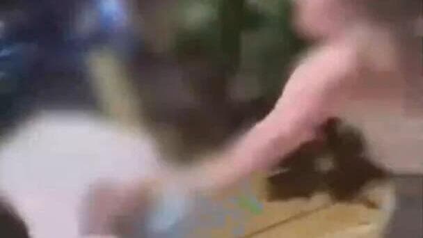 "מאיר את נסיבות האירוע". תיעוד התקיפה (צילום: לפי סעיף 27א לחוק זכויות יוצרים) תיעוד מהאלימות הקשה