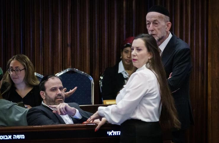 הצבעות בעניין מתן חסינות לח"כ טלי גוטליב