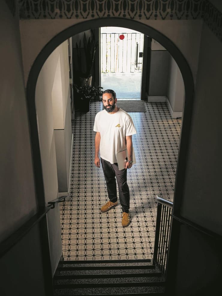 "הצורך לחקור ולפרק דברים מלווה אותי מילדות". יוסי תורתי (צילום: יובל חן) יוסי תורתי