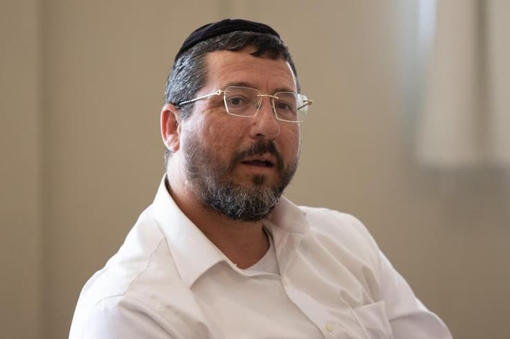 ליאור ועקנין. "רק לחשוב על האמא שעדיין לא יודעת שעולמה חרב" (צילום: אלכס קולומויסקי) סדנת חוסן שנערכה בצוקדי דרגות, לבעלי תפקידים שהיו במחנה שורה אחרי 7 באוקטובר
