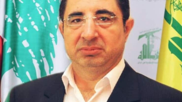 חוסיין אל-חאג' חסן. "הסברה איסלאמית" בקרב צרפתים וערבים בצרפת לבנון חבר סיעת חיזבאללה ב פרלמנט חוסין אל-חאג' חסן
