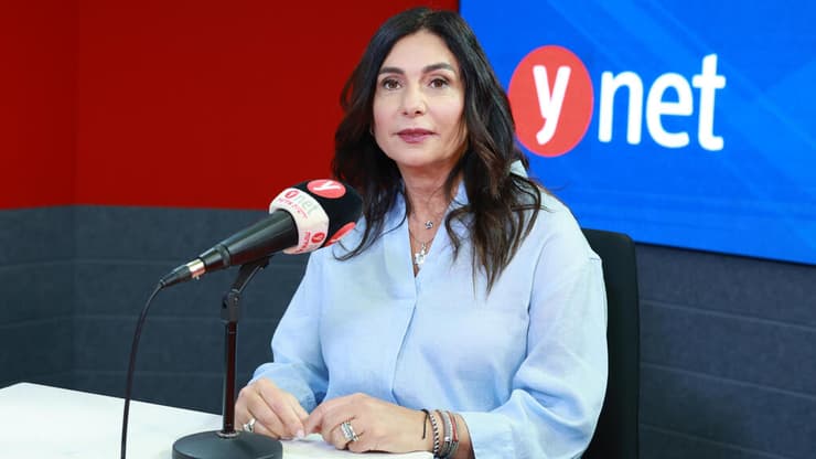 שרת התחבורה רגב: "עומסי תעבורה ומגבלות במרחב האווירי באירופה, משפיעות גם עלינו" (צילום: דנה קופל) פודקאסט 120 ואחת עם מורן אזולאי - מירי רגב