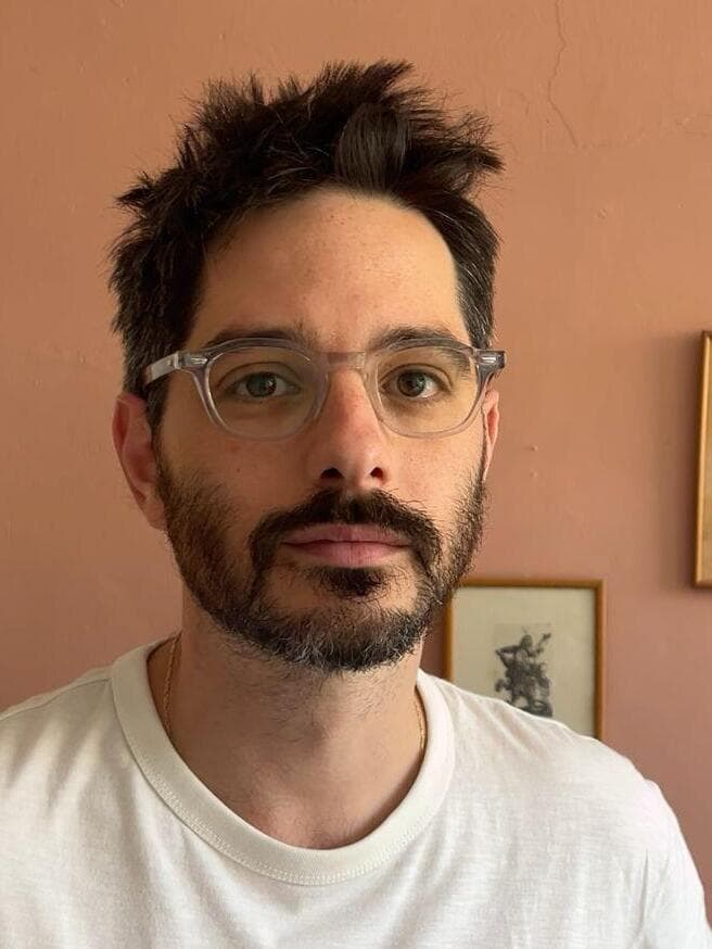 נועם סרנה, דוקטורנט, אוניברסיטת תל אביב