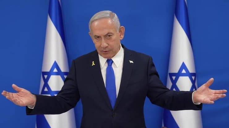 בנימין נתניהו בעת פתיחת מבצע 'עם כלביא'