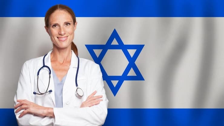 "זה עניין של ביטחון". ישראל נדרשת לתעדף את נושא הבריאות (צילום: Artmim / shutterstock) רופאה בישראל