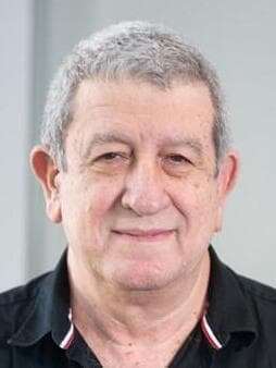 משה אלעד