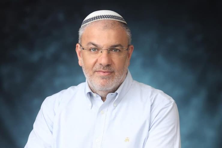 יוסי אסרף ראש מועצת גבעת זאב 