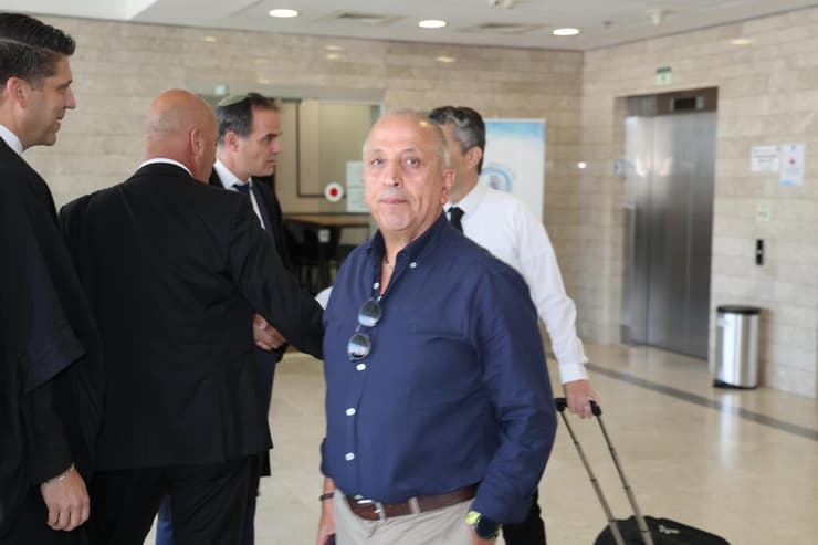 סמנכ"ל הסחר והמכירות בד"ר פישר, אלי שני (צילום: יריב כץ) סמנכ"ל הסחר והמכירות בד"ר פישר, אלי שני