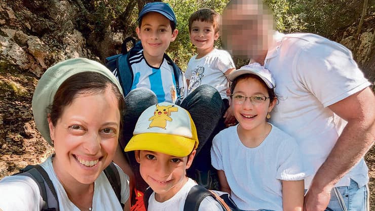 "הממשלה תומכת בכל מחיר באמירה שהמילואימניקים לא חלק, אין לזה הסבר". רס"מ במיל' בועז ומשפחתו