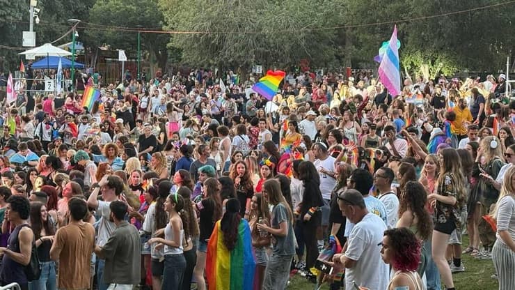 עצרת הגאווה העירונית בגן האם בכרמל שבחיפה