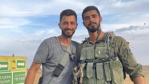 מימין, רס״ן גמאל עבאס ז״ל, שנפל בקרבות בעזה ולידו רס"ר במיל' באסל סויד ז״ל, שנפל בלבנון