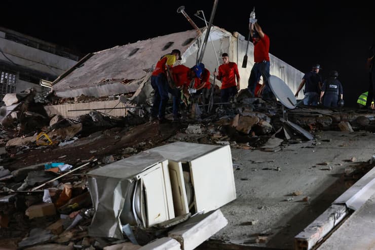 צילום: AP Photo/Javier Campos קראקס ונצואלה רעידת אדמה