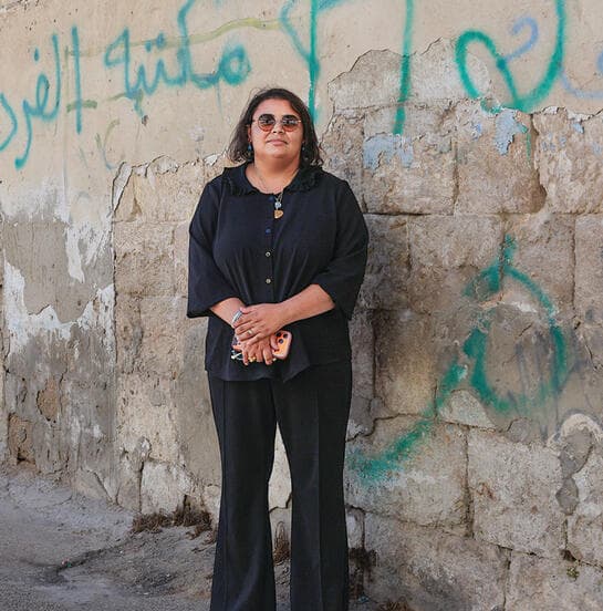 עו"ד סירין אבו־לבן מלוד. "אני לא מפחדת. לא כי החיים שלי לא יקרים, אלא כי רצח הפך לסיבה נורמלית למוות״