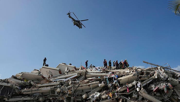 תיעוד ממאמצי החילוץ בקטיה לה מאר שבוונצואלה 27 ביוני