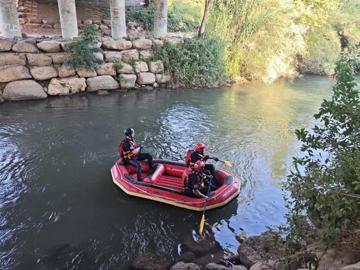 שתי נערות נסחפו בנהר הירדן