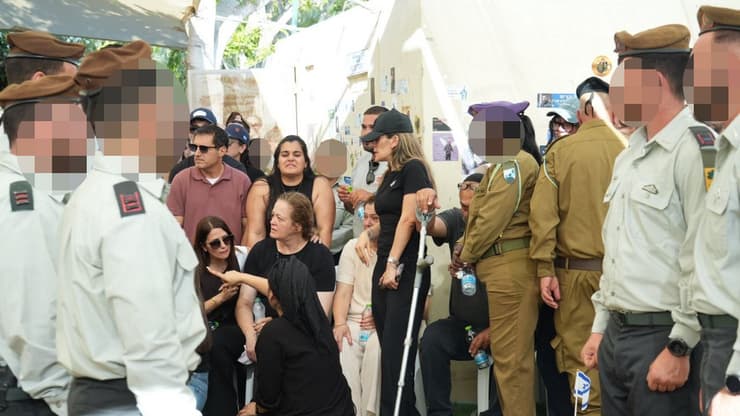 הלוויתו של דוד חזות בבית העלמין הצבאי אשקלון