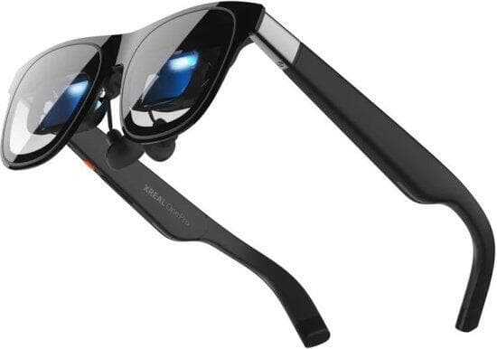 משקפיי XREAL One Pro