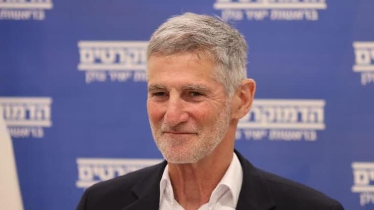 ישיבת סיעה הדמוקרטים