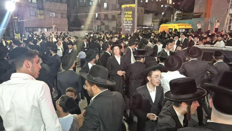 מחאת חרדים כנגד מעצר בני הישיבות בבני ברק