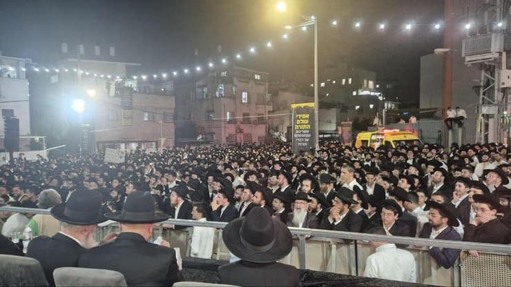 מחאת חרדים כנגד מעצר בני הישיבות בבני ברק