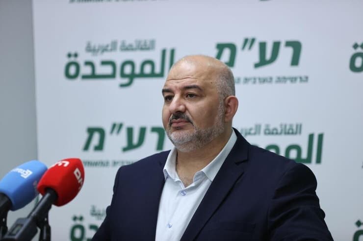 מנסור עבאס (צילום: אלכס קולומויסקי) ישיבת סיעה הדמוקרטים