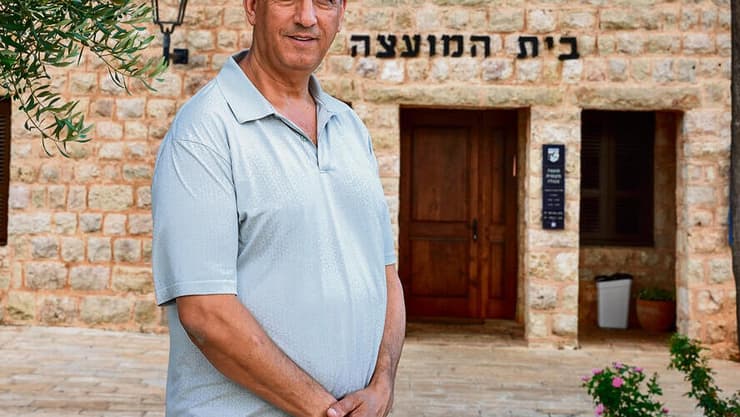 ראש מועצת מטולה, דוד אזולאי