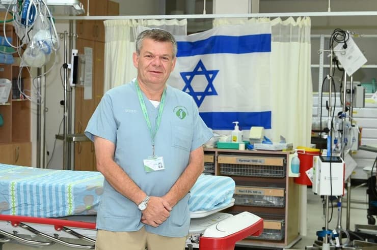 פרופ' דן שוורצפוקס 