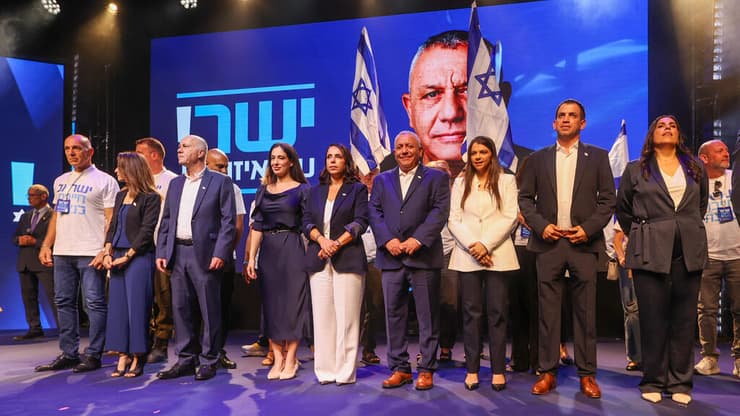 אירוע פתיחת מסע הבחירות של מפלגת ישר! עם גדי איזנקוט