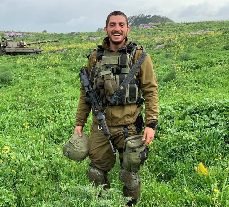בימיוו כקצין בתותחנים. חלם להיות רמטכ"ל (צילום באדיבות גיא נתן) גיא נתן עבור מגזין סופש