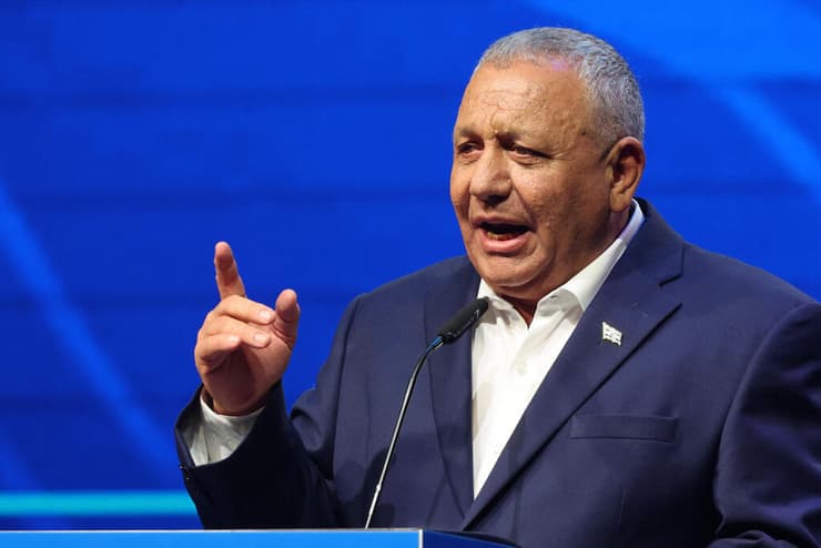 אירוע פתיחת מסע הבחירות של מפלגת ישר! עם גדי איזנקוט