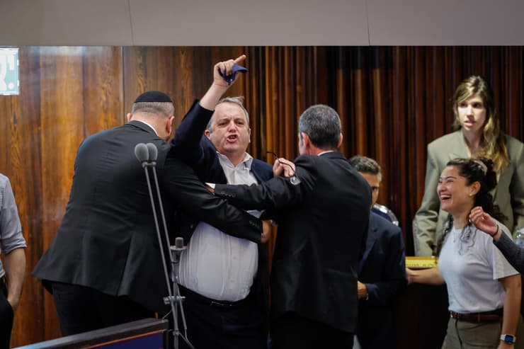 ח"כ גלעד קריב ( צילום: נועם מושקוביץ, דוברות הכנסת) מליאת הכנסת - הצבעה לחוק יסוד לימוד תורה
