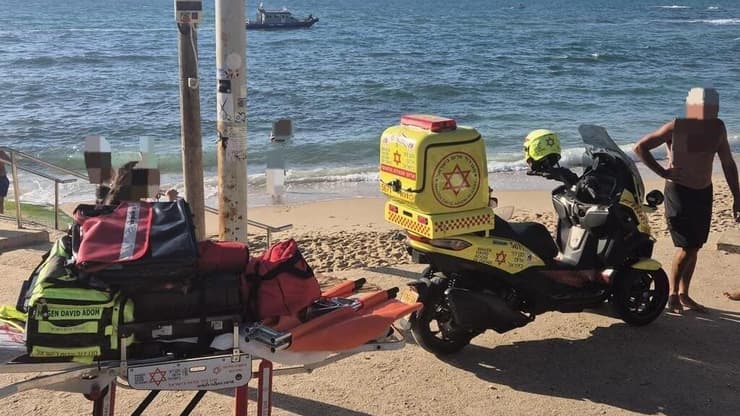 צילום: תיעוד מבצעי מד"א חיפושים אחר נער בחוף פלמחים