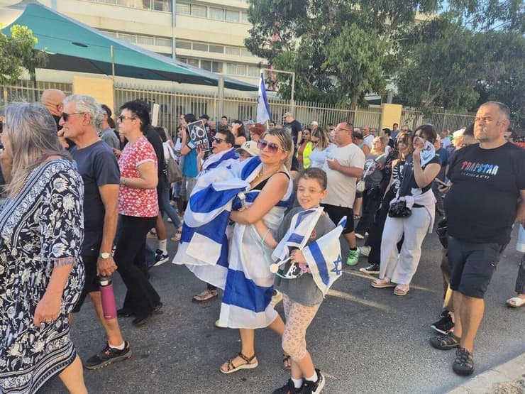 צילום: אילנה קוריאל הפגנה בערד נגד כפייה דתית
